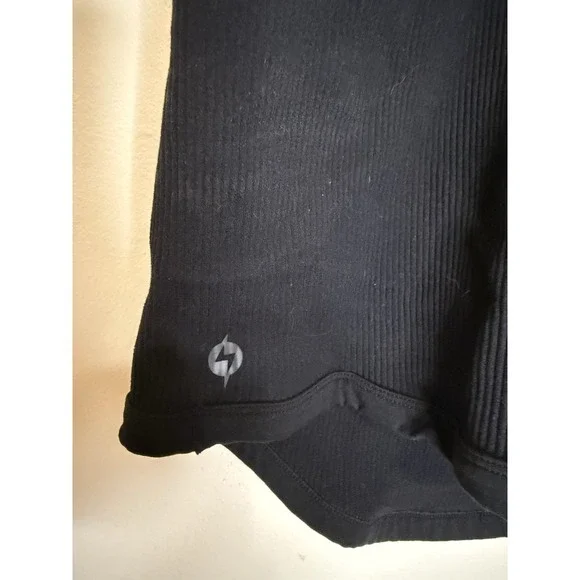 Popflex Seamless Cropped Tank Curve Flex Black NWOT - Picture 4 of 5